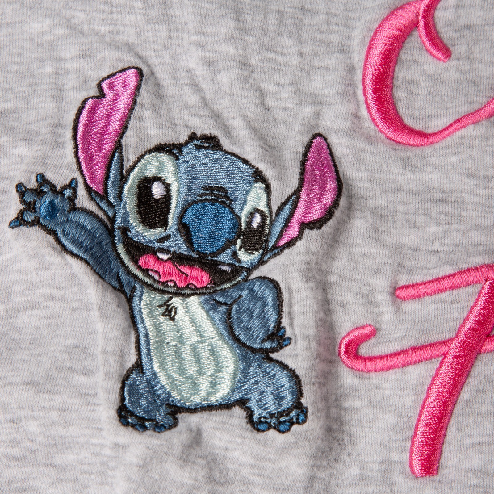 Stitch “Ohana Vibes” Embroidered T-Shirt – Disney (XXL/2XL) Lilo Graphic Tee