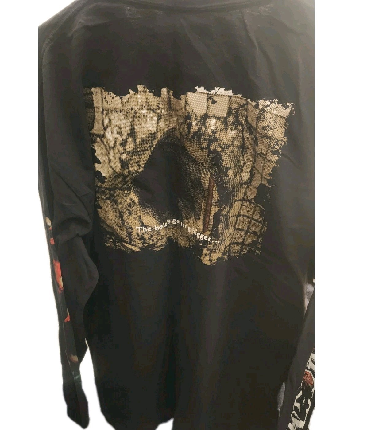 Silent Hill 4 the Room Long Sleeve XL Graveyard Goods Limited Edition