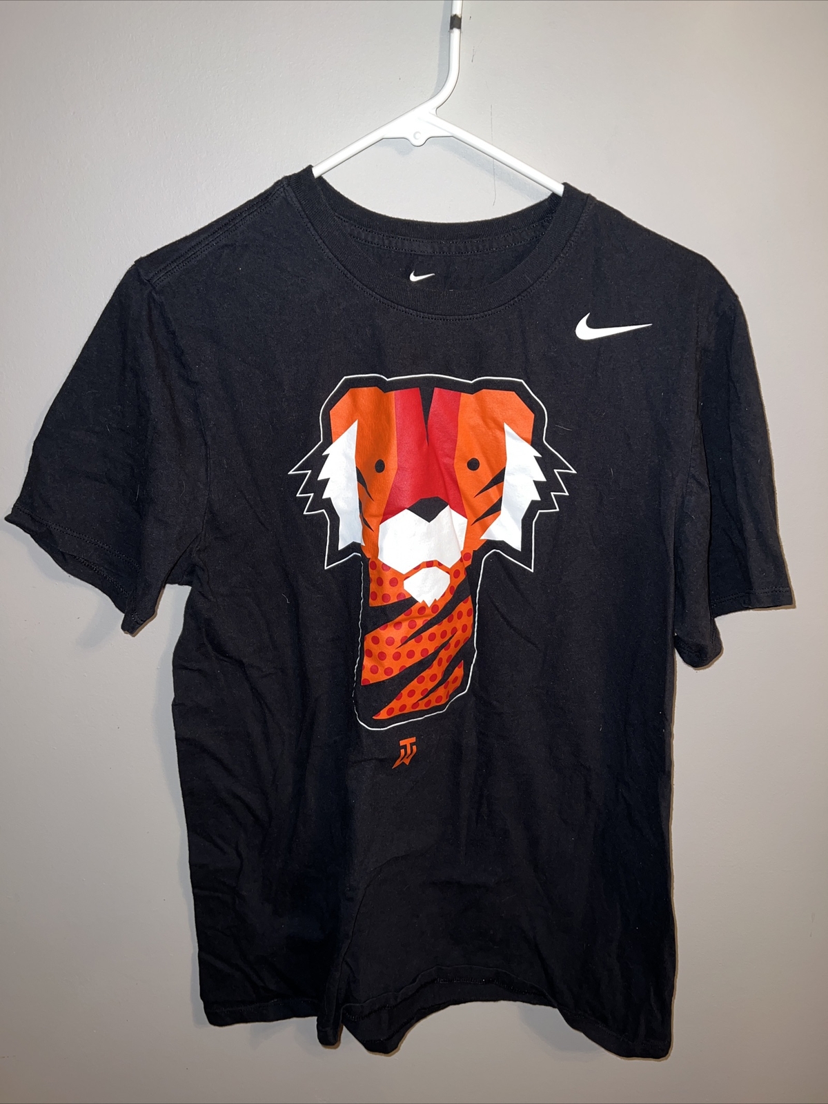 Nike Golf Tiger Woods Frank Club Head Cover Black Tee T-Shirt Men’s Size Medium