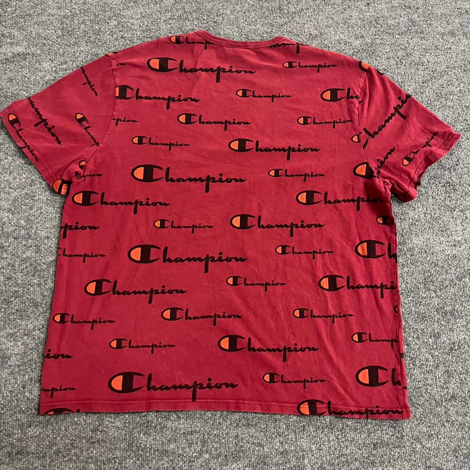Champion T-Shirt Mens Size 2XL Maroon All Over Print Logo Short Sleeve Athletic