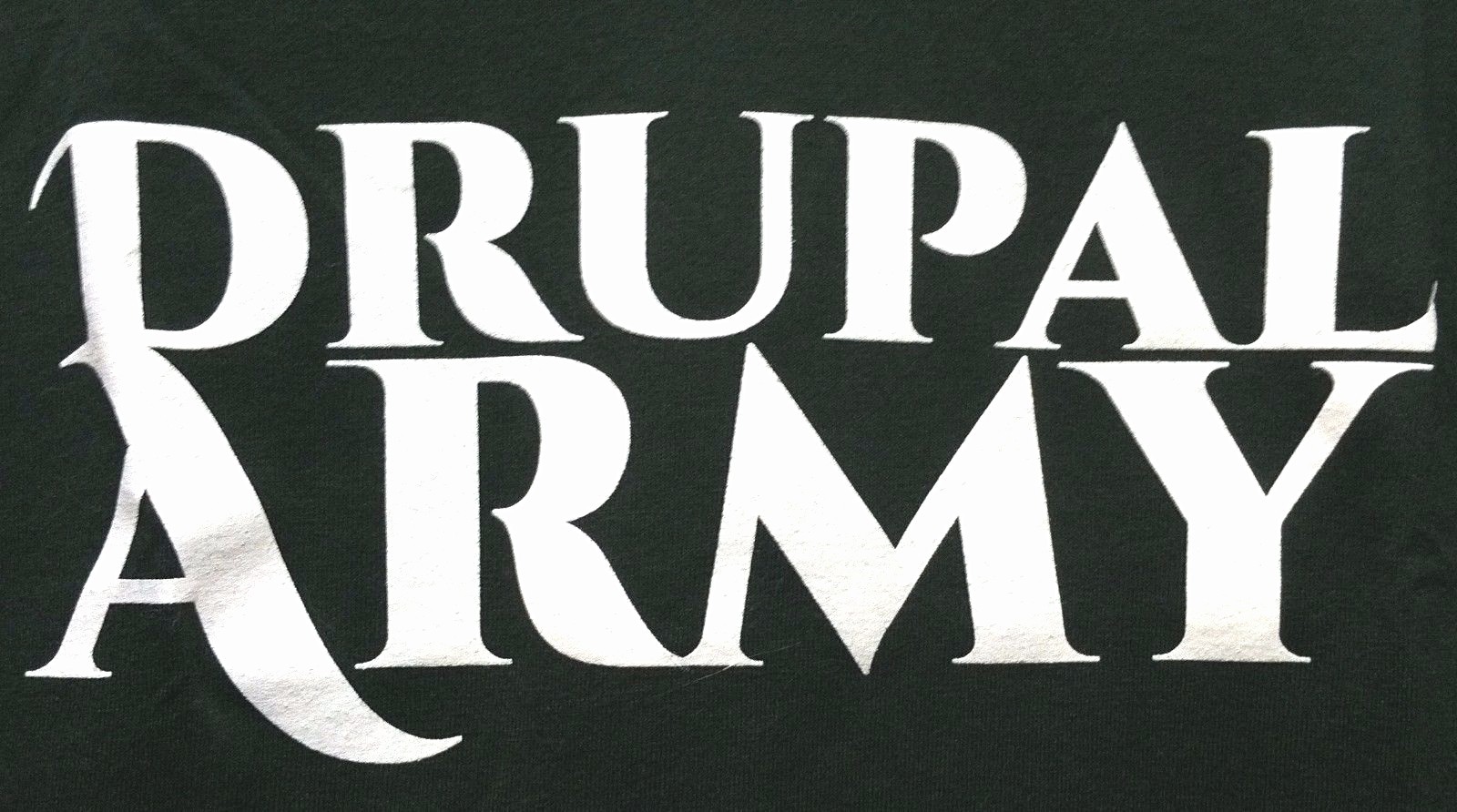 DRUPAL ARMY HONOR THE CODE LARGE SHIRT HONORA CODICE CHEEKY MONKEY MEDIA 2014