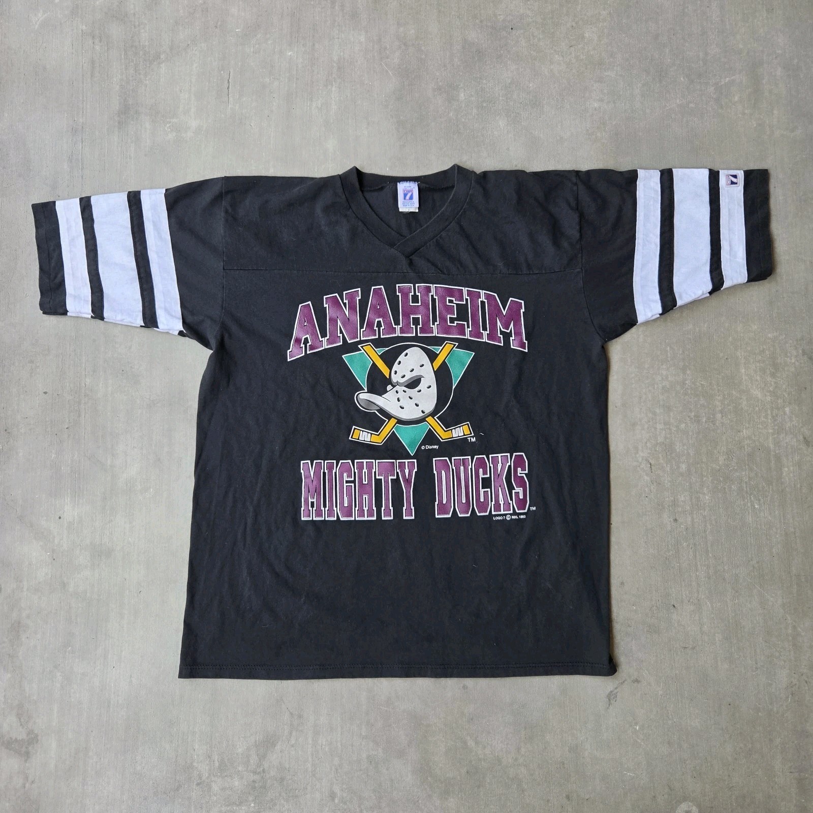 Vintage 90s Logo 7 Anaheim Mighty Ducks Jersey Style Tshirt Size XL Black