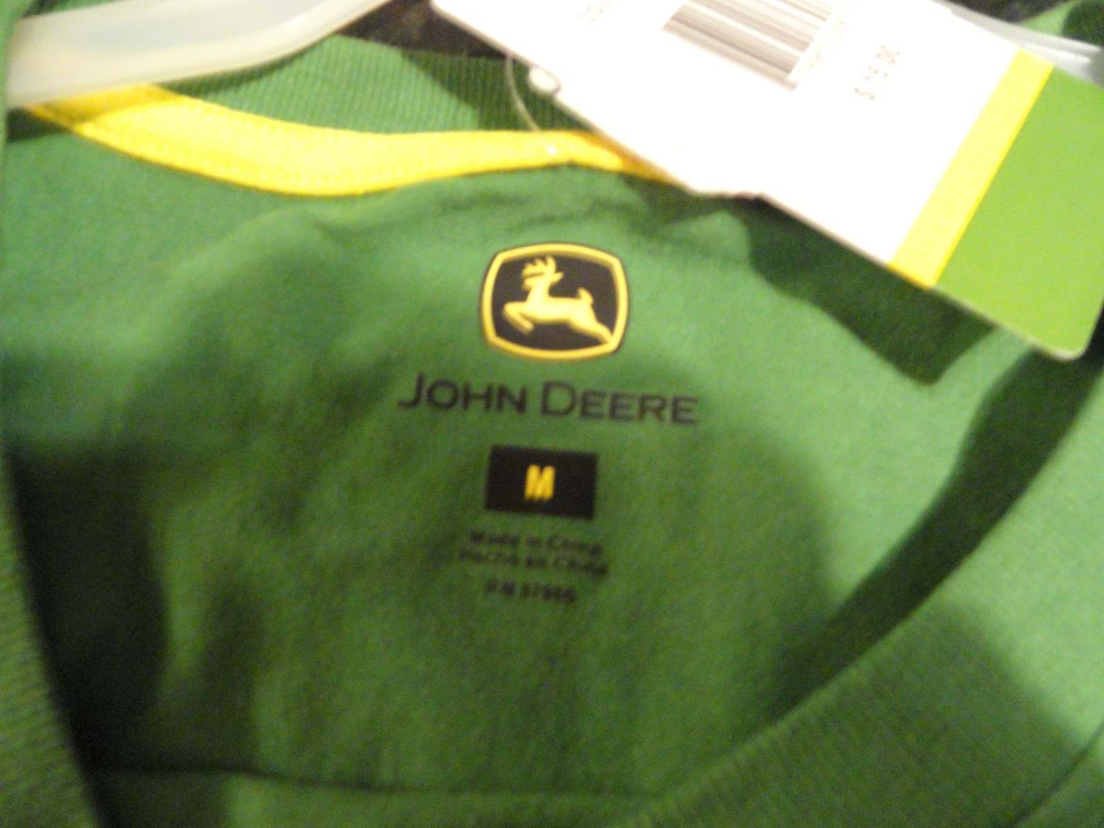 NWT Men’s size M green JOHN DEERE PULLOVER T SHIRT cotton blend Farm outdoorsy