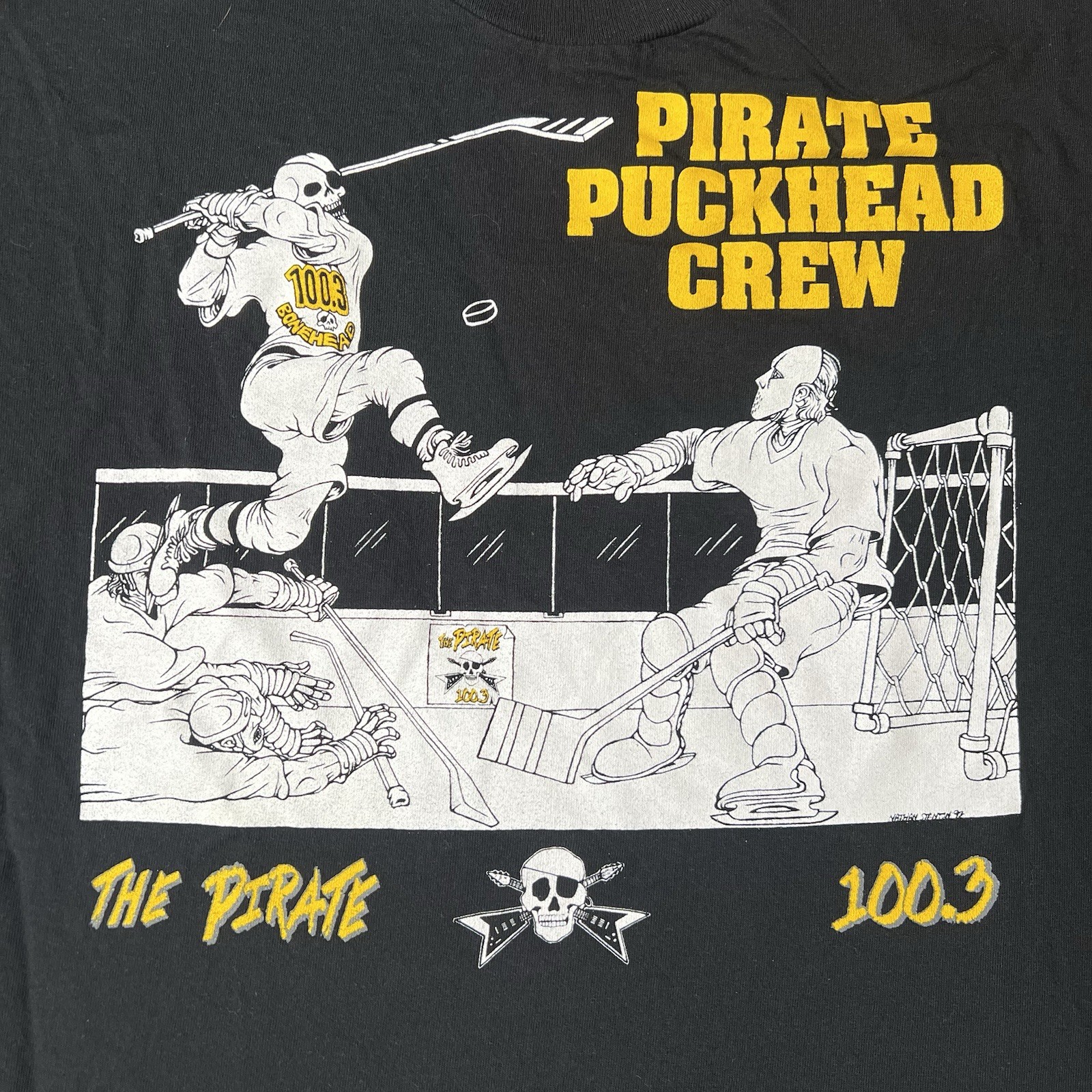 Vintage 90s Pirate Radio 100.3 FM Puck Head Crew XL Black T-Shirt Tee LS Station