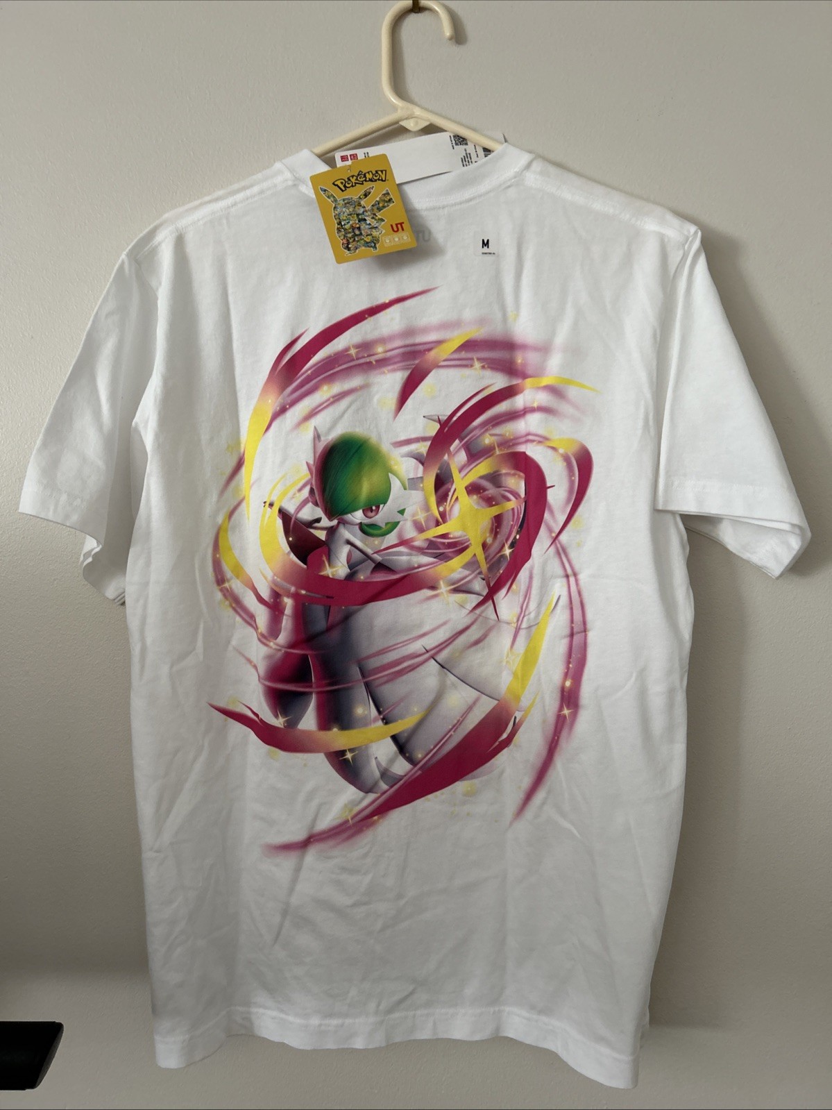 UNIQLO UT Pokemon Gardevoir 0298 Tee shirt Short Sleeve Size XL