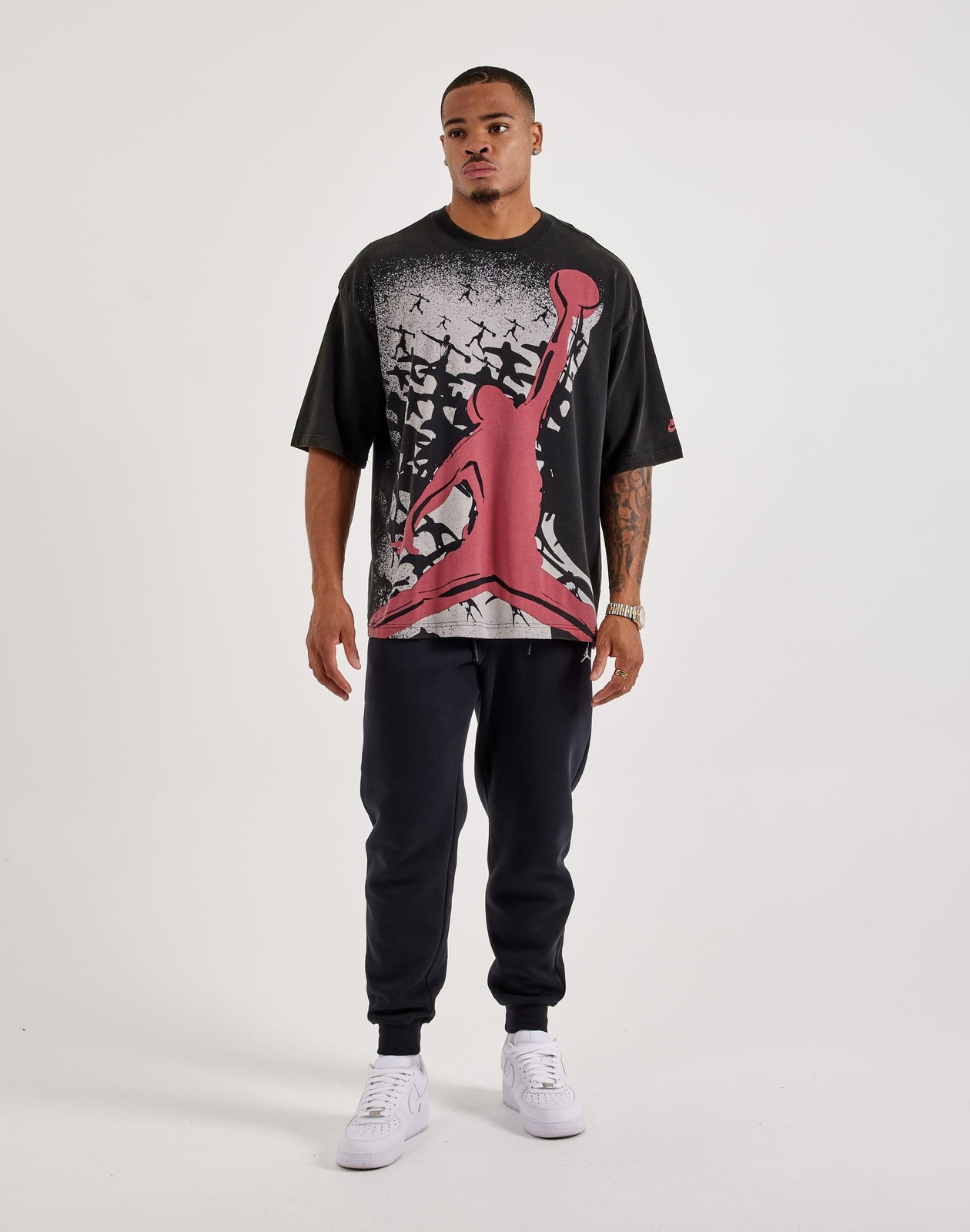 NWT Nike Jordan Reissue Men’s Black Graphic T-Shirt Oversize HQ8982-010 Large L
