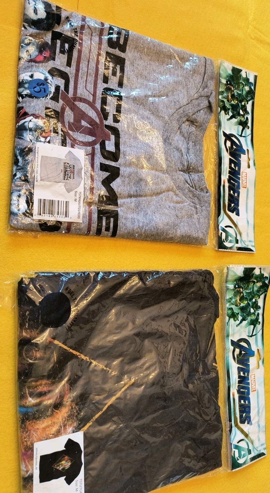 Two Marvel Avengers T-shirts Size M, Avengers Group Shot And Infinity Gauntlet