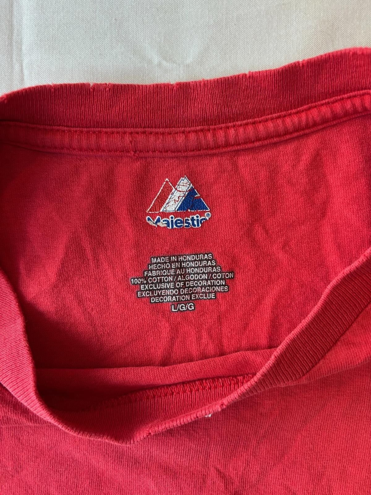 2000s Majestic Phillies Chase Utley 26 Player Tee Large Red MLB Distressed