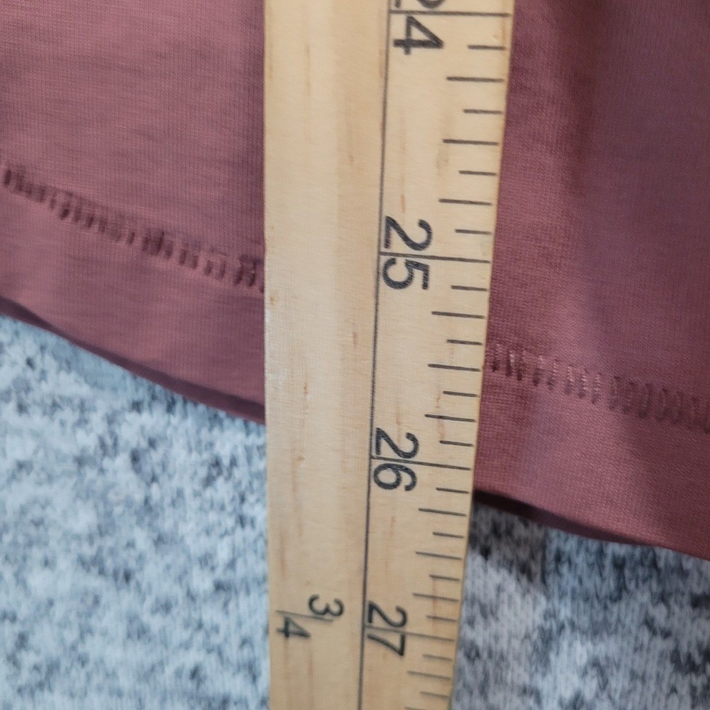Cuts Curve-Hem T-Shirt Men’s Size M Short Sleeve Casual Top Maroon