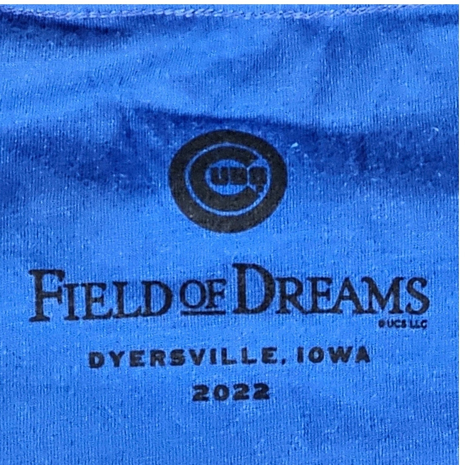 Baseballism Chicago Cubs “Field of Dreams” tee features a barnyard-themed NWT