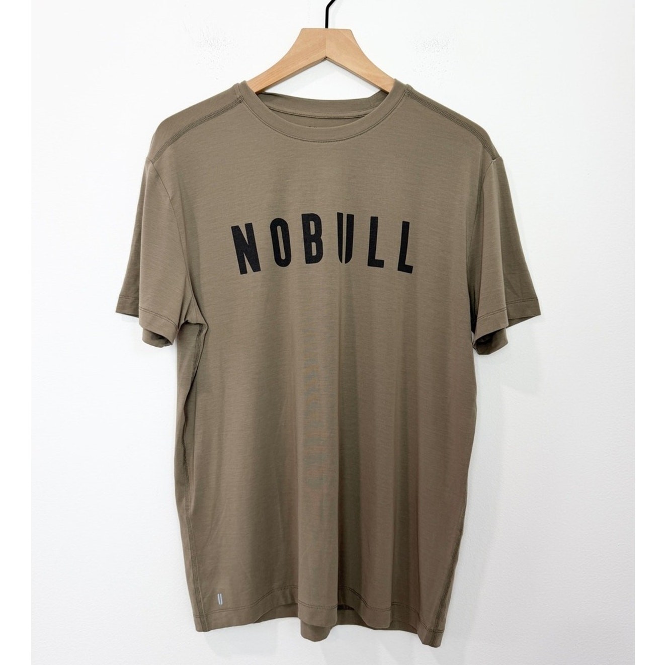 NOBULL Men’s Tee Ultrasoft Workout Tee Shirt Short Sleeves Brown Neutral Large