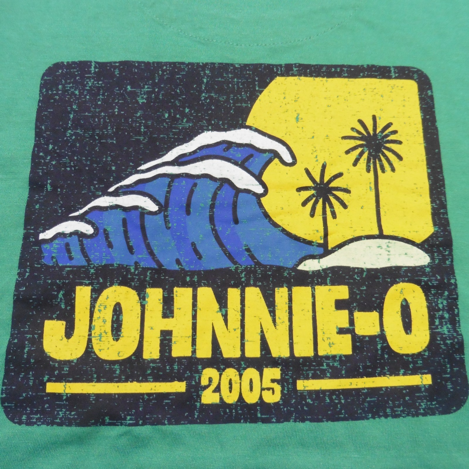 JOHNNIE O Mens M MEDIUM T SHIRT VINTAGE WAVE SEAGLASS SHORT SLEEVE GOLF SURFER