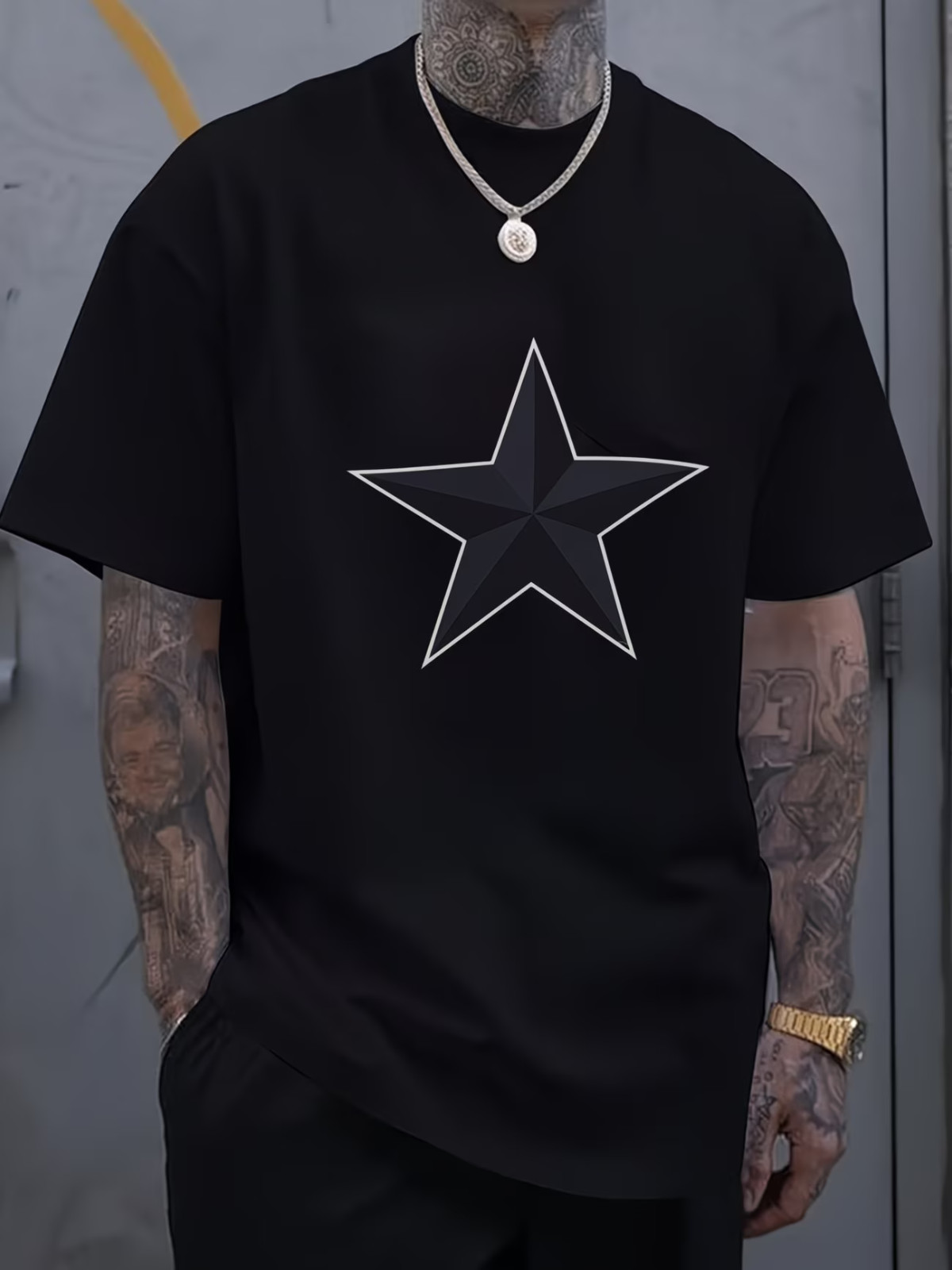 Black Star Graphic T-Shirt – Oversized Unisex Streetwear Tee with Bold Geometric