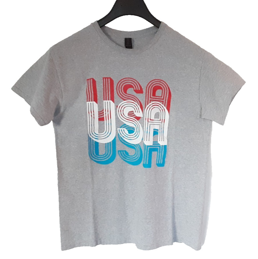 USA T-Shirt Men’s Size Medium “USA” Gilden Gray Red White Blue New Without Tags