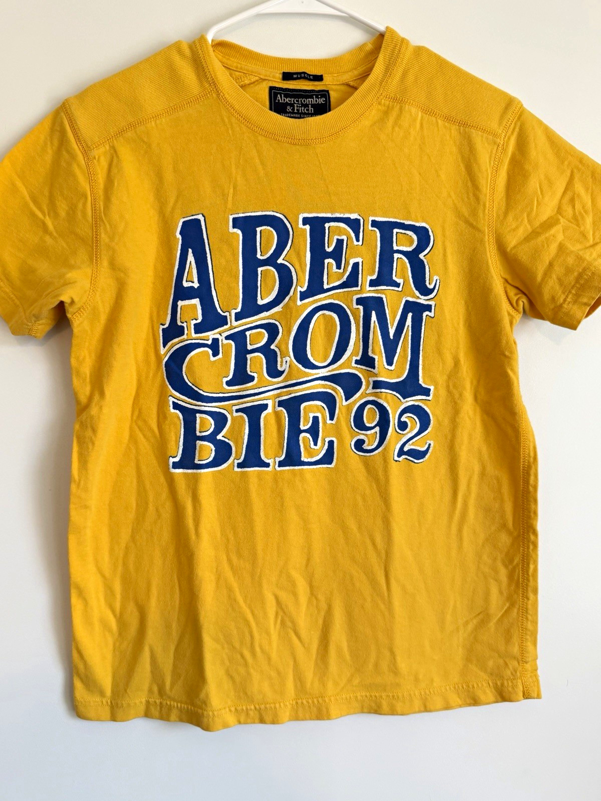 VTG Abercrombie & Fitch Men’s Muscle Fit Graphic Logo Crew Neck Tee Cotton S