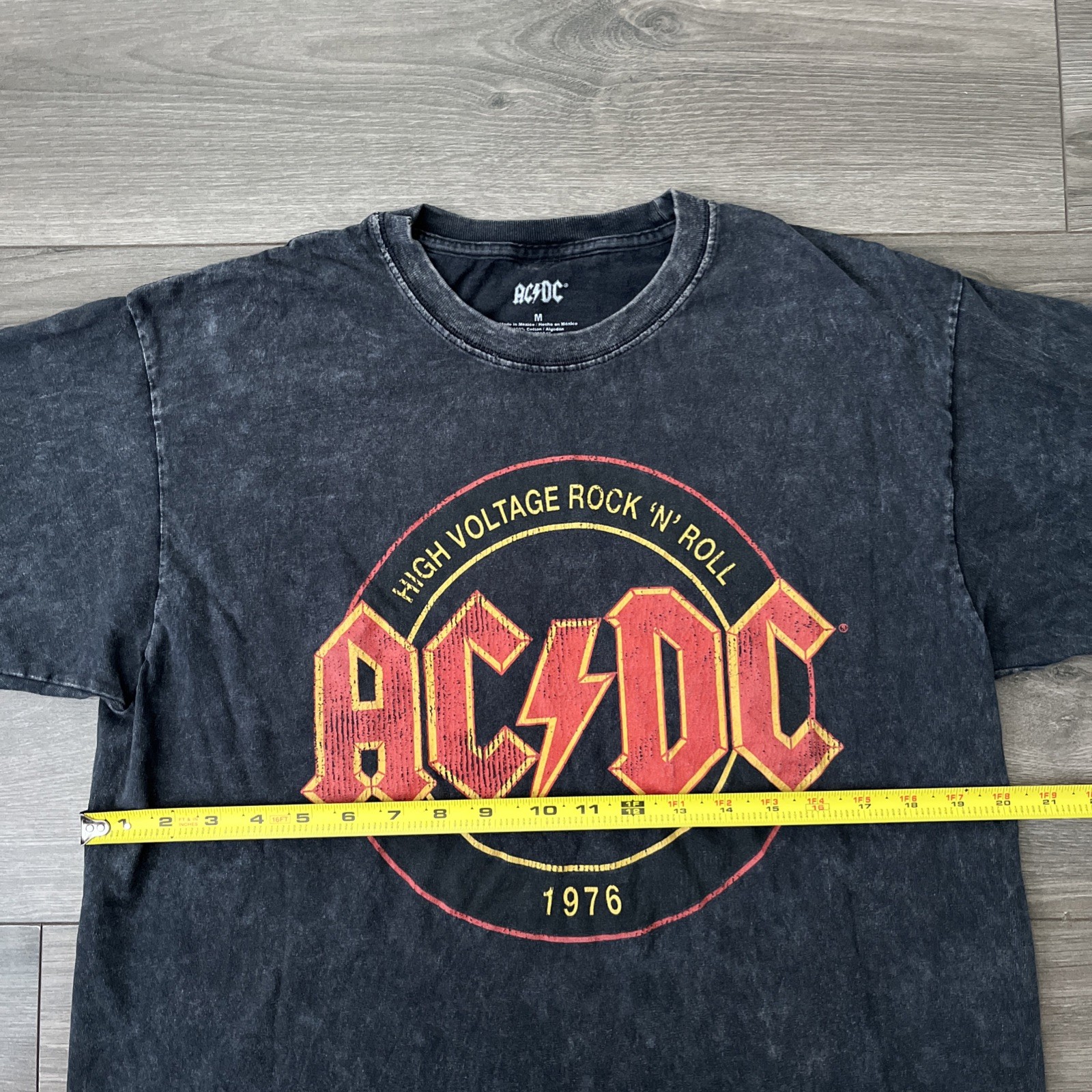 AC/DC High Voltage Tour T Shirt Mens M Black Short Sleeve
