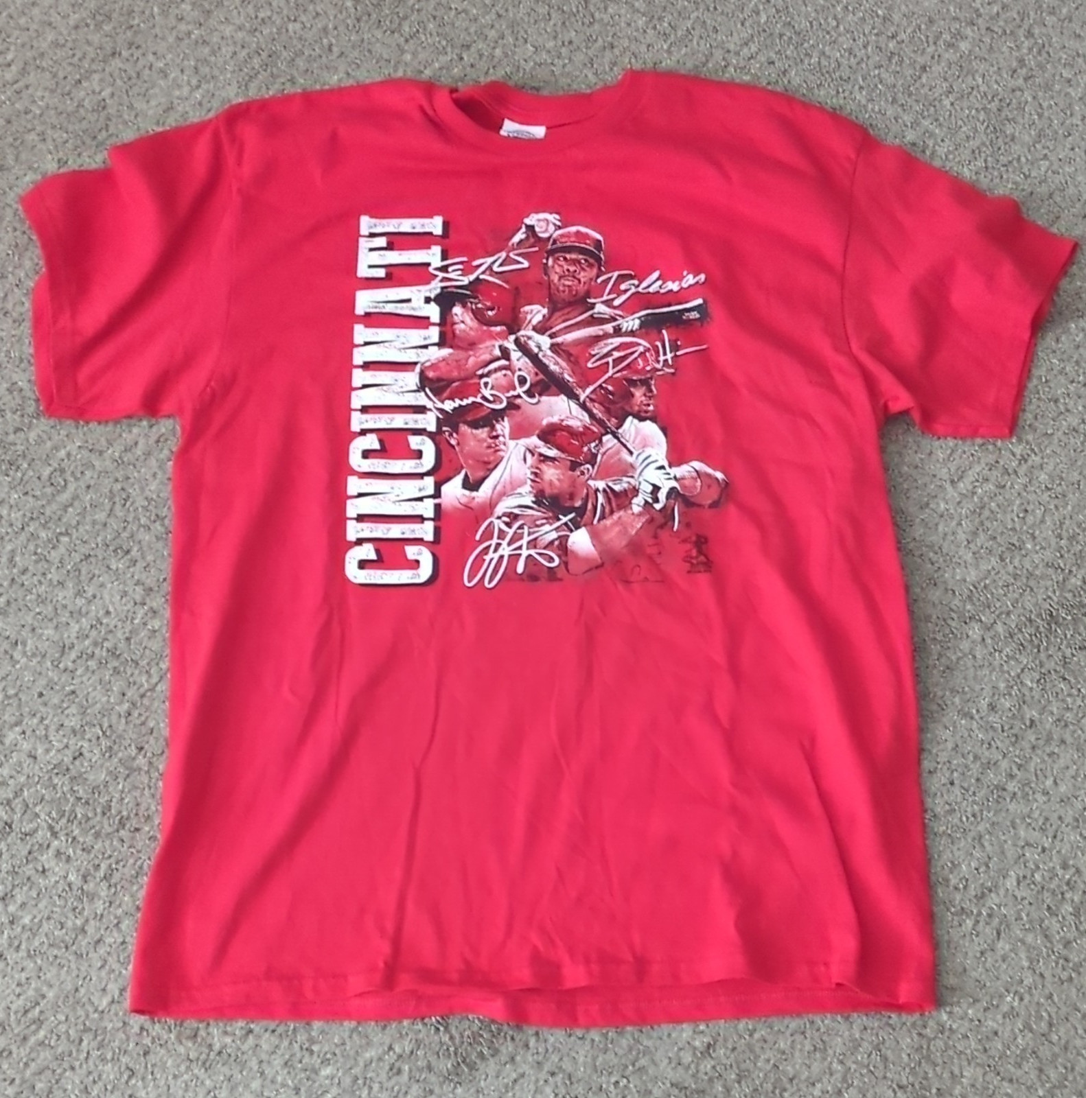 Delta Pro Weight Cincinnati Reds MLB Graphic Print Red Crew Neck T-Shirt L
