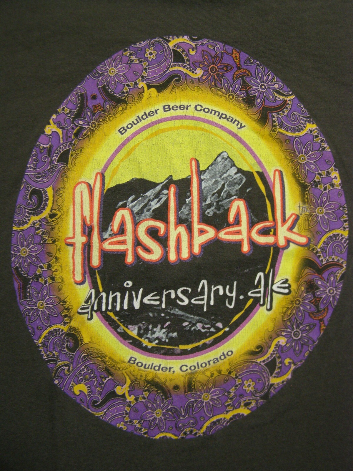 Flashback Ale Boulder Brewery 30th Anniversary T-Shirt Charcoal Gray Size 2XL