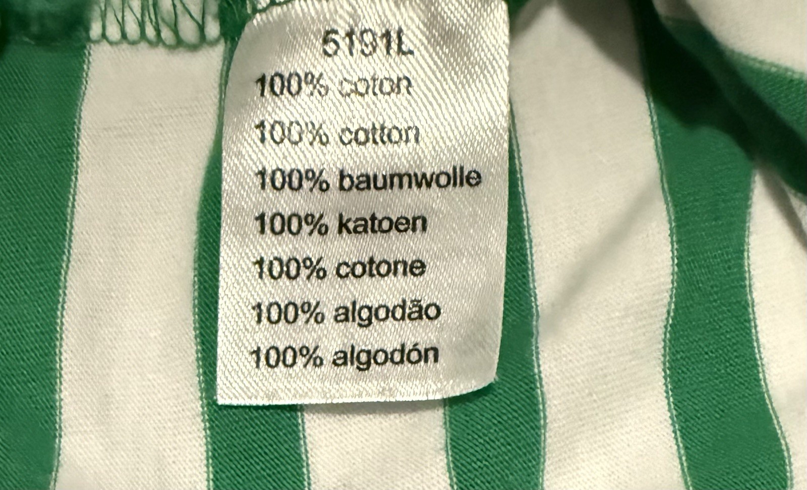 Lacoste Men’s V Neck Green White Stripe Alligator Logo T Shirt Size Medium/6
