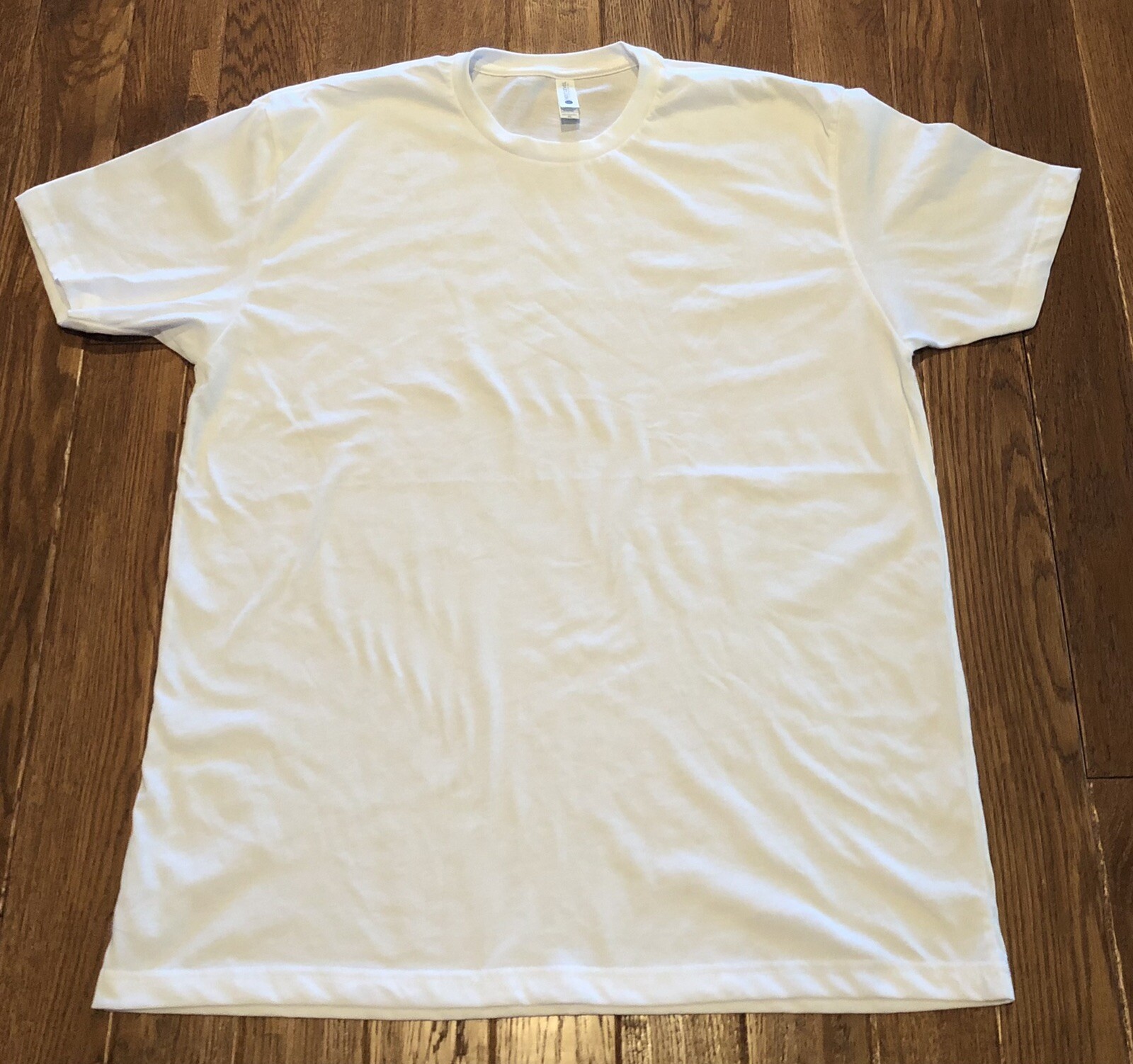 Next Level Apparel Men’s XL White Crew Neck Short Sleeve T Shirt NWOT