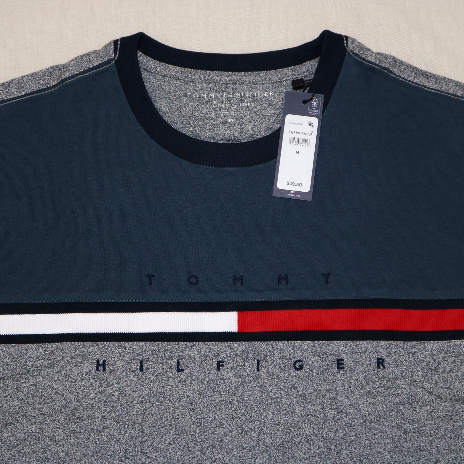 Tommy Hilfiger Men Colorblock short sleeves T-shirt size M ,L , XL new with tag