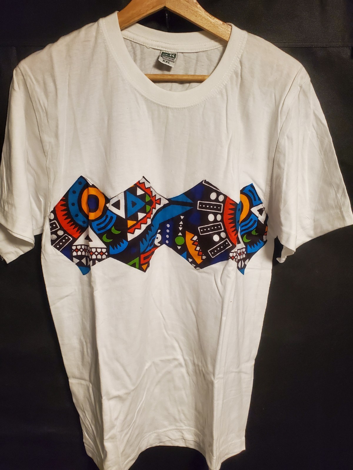 2-Piece Vibrant African Print Lounge Set White Multi-Color – Size XXL (Fits XL)