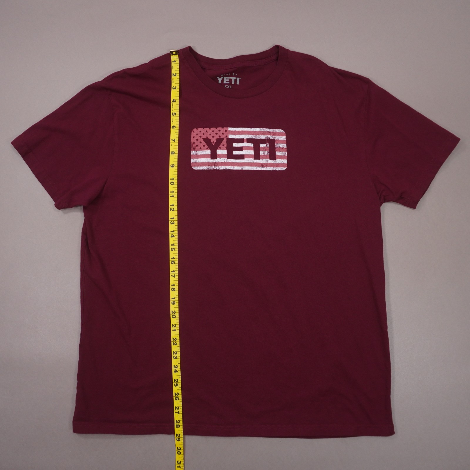 YETI US Flag Badge Logo Short Sleeve T Shirt Mens 2XL Maroon Red 100% Cotton