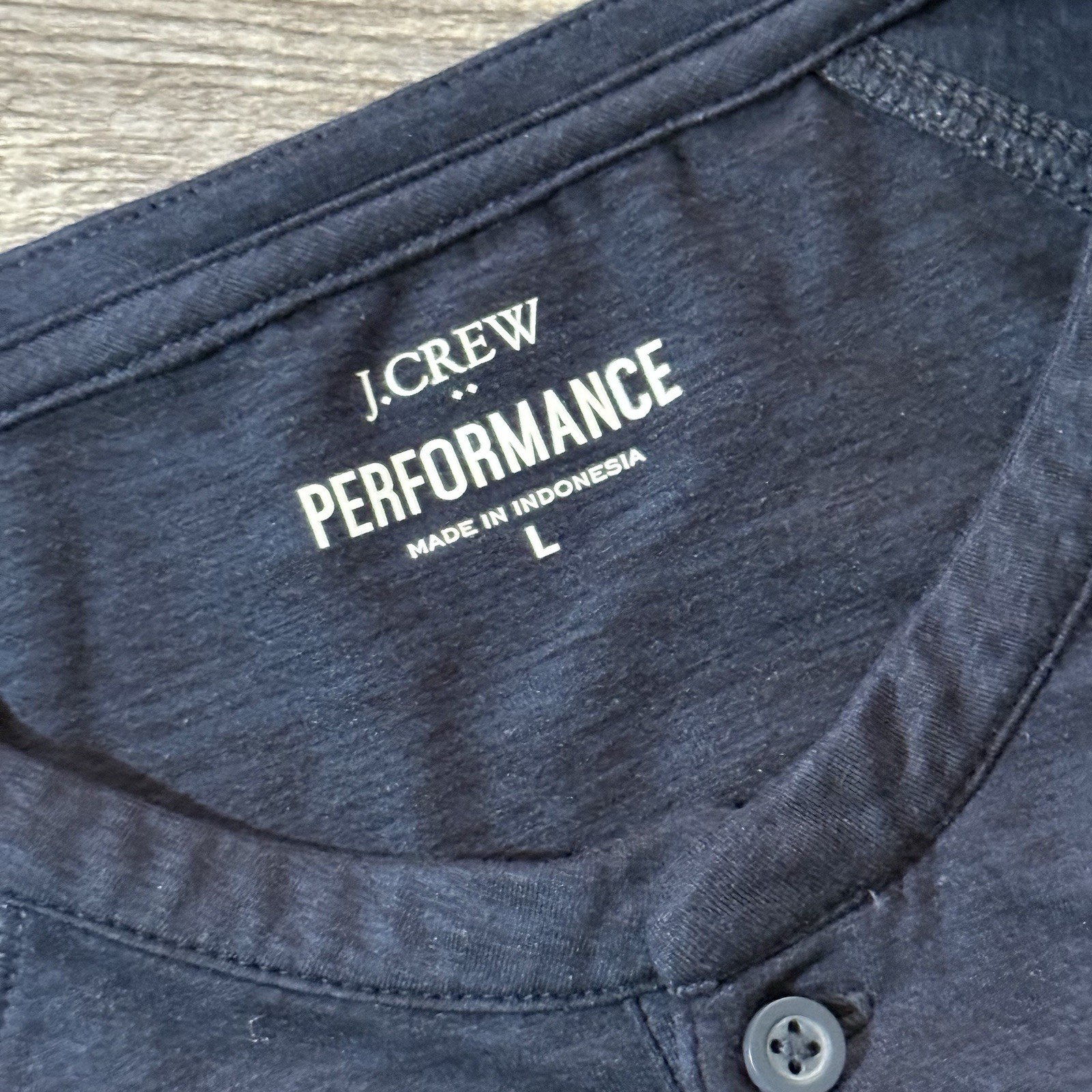 J.Crew Performance Henley Shirt Men’s Large Navy Blue Short Sleeve Stretch Tee