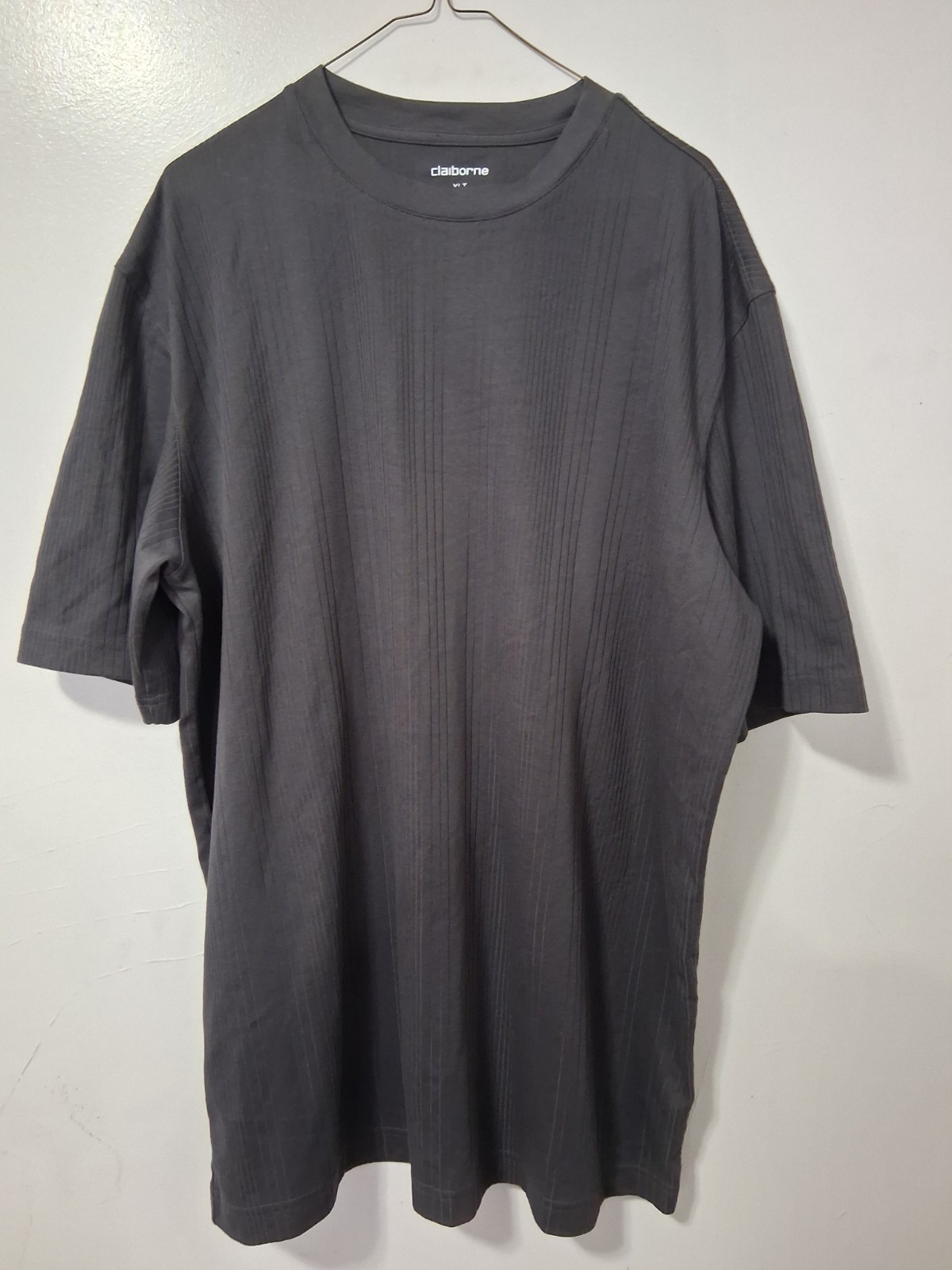 CLAIBORNE Gray Short Sleeve Stylish Shirt! Stretchable! Size XLT