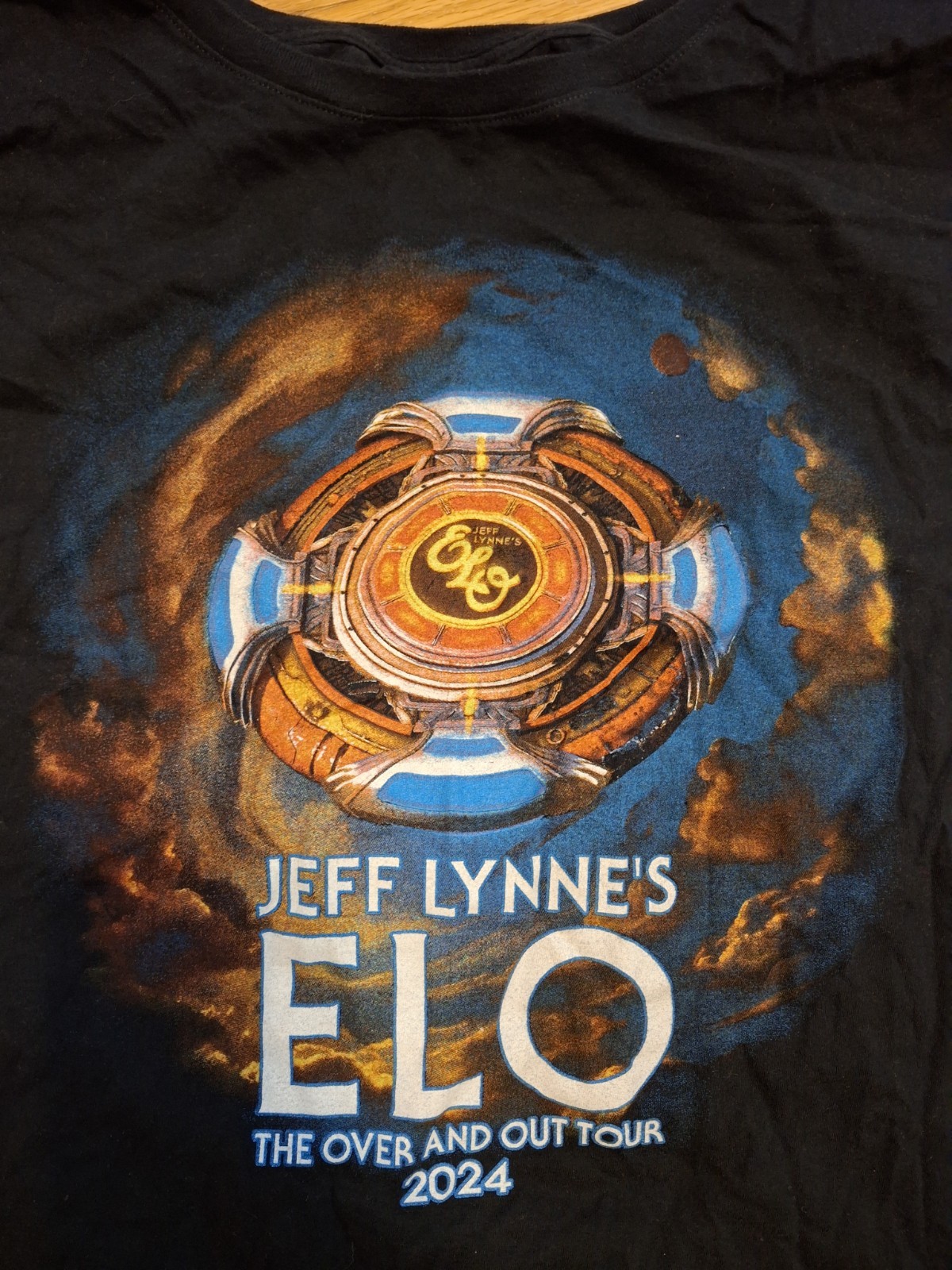 Jeff Lynne’s ELO Electric Light Orchestra Over And Out Tour 2024 Large Band Tee