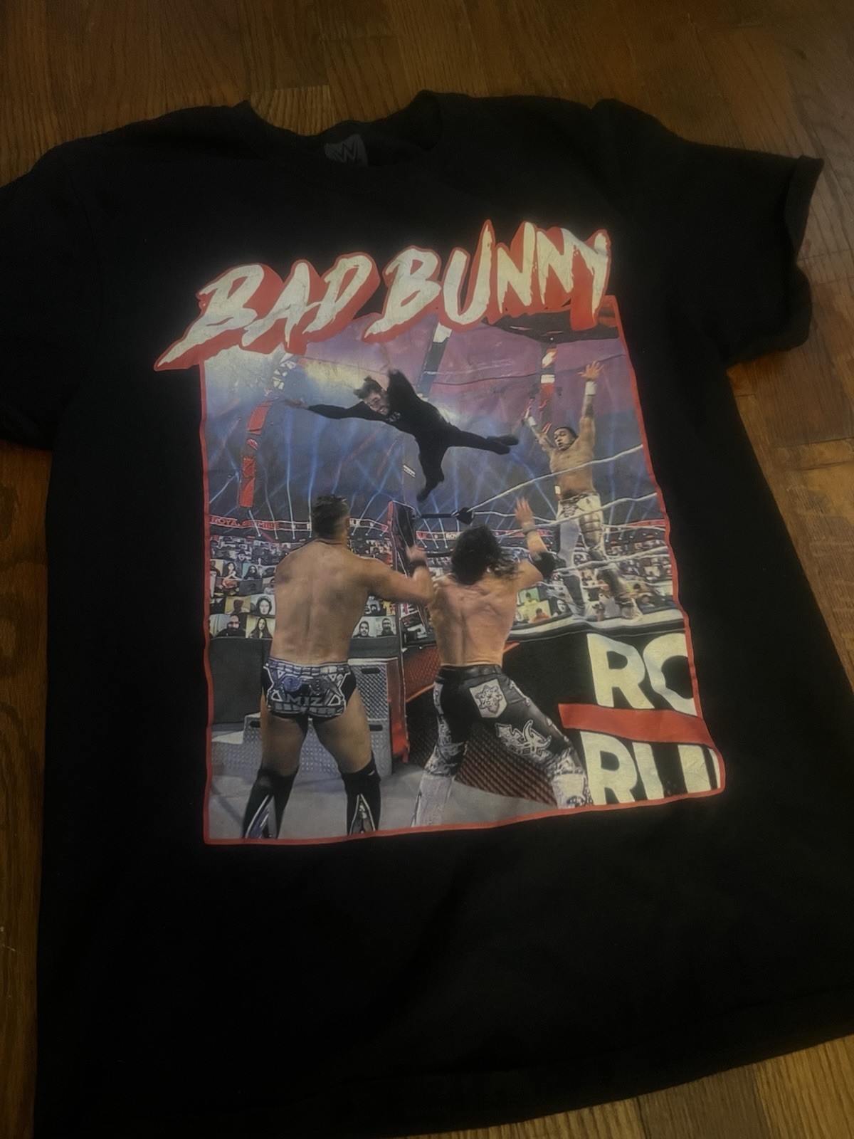 WWE Authentic Bad Bunny Royal Rumble 2021 Black Graphic T-Shirt Mens Large L