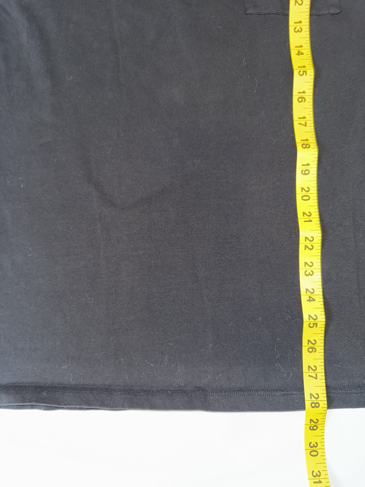Express Men’s Black Knit T-Shirt Pocket Contrasting Trim Crew Neck Size M