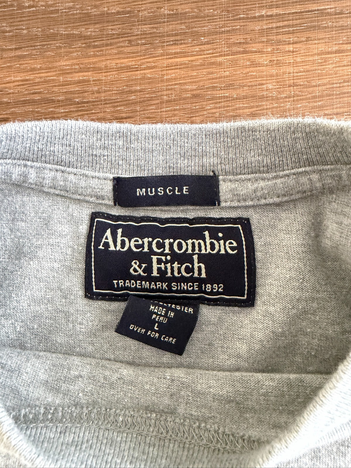 Extremely Rare Famous Offensive Abercrombie & Fitch Wong Brothers Shirt Large