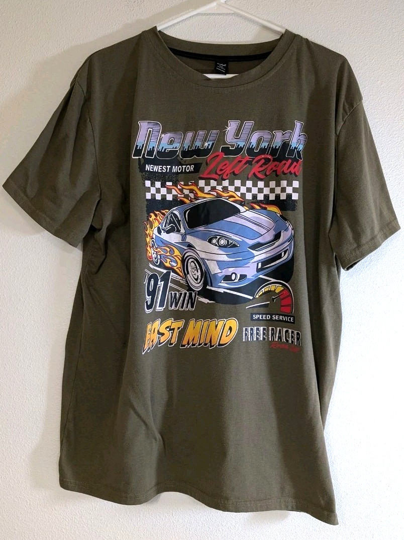 Men’s Romwe XL New York Left Road ‘91 Win Fast Mind Brown Race Car SS T-Shirt