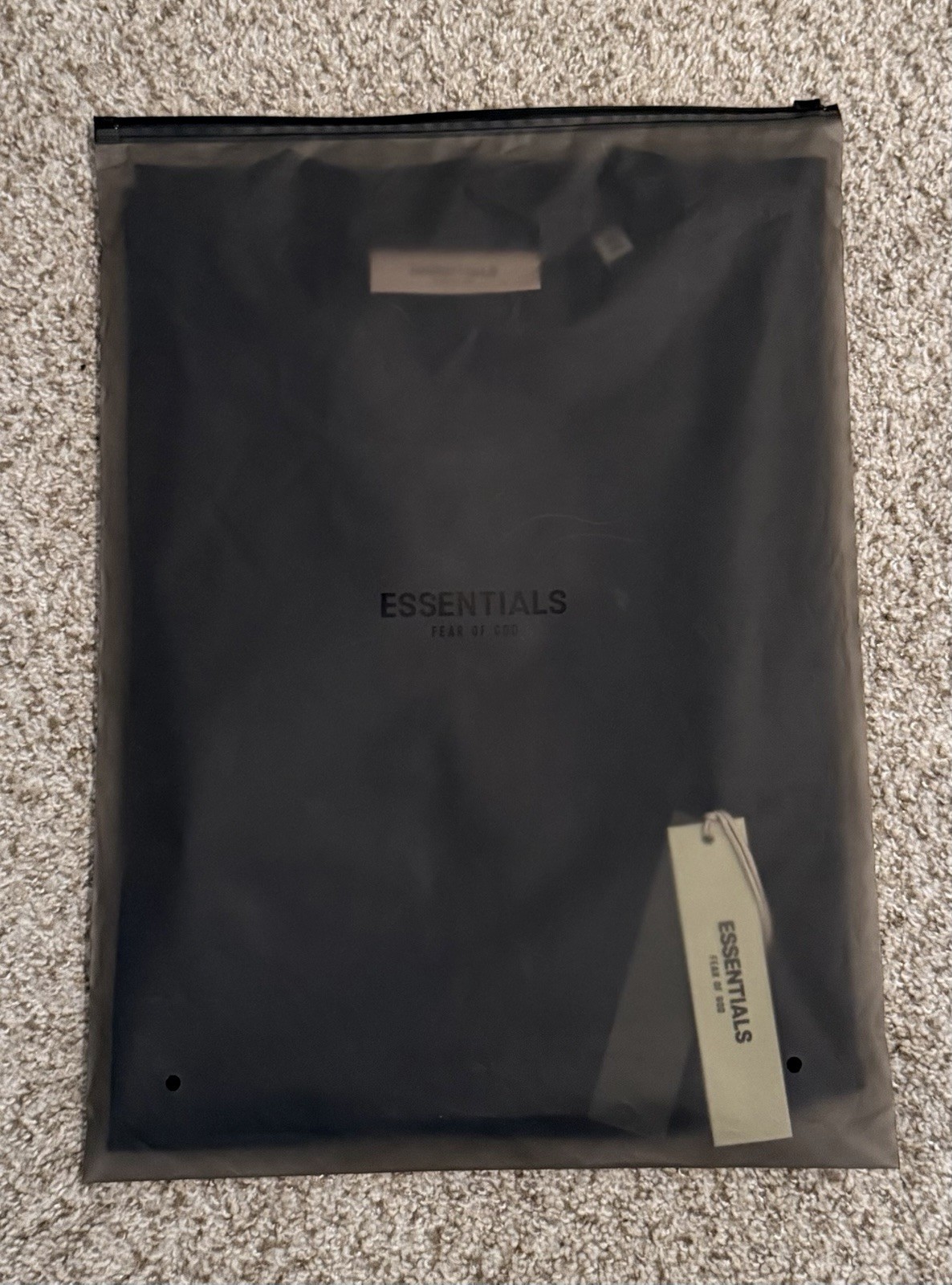 Essentials Fear of God Men’s Black Logo Crew Neck Short Sleeve T-Shirt XL