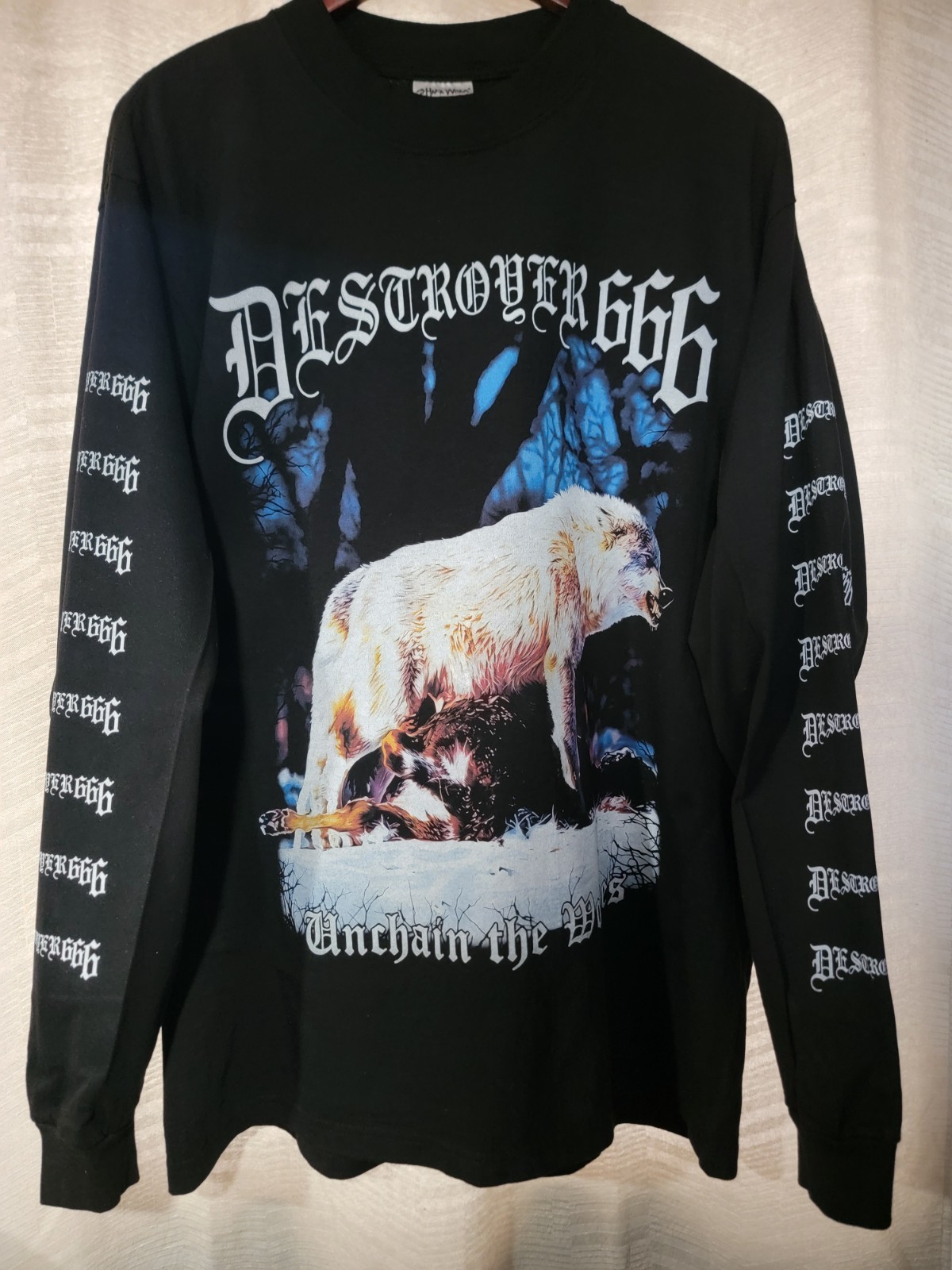 Destroyer 666 unchain wolves black metal ON SHAKA HEAVY LON SLEEVE T SHIRT