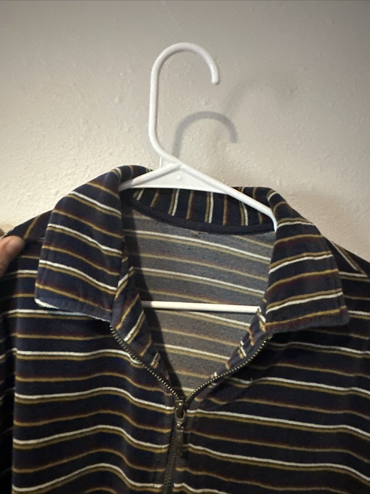 Vintage Levi’s Terry Cloth Stripe Tee Size XL USA 90s Y2K Black Stripes, Zip