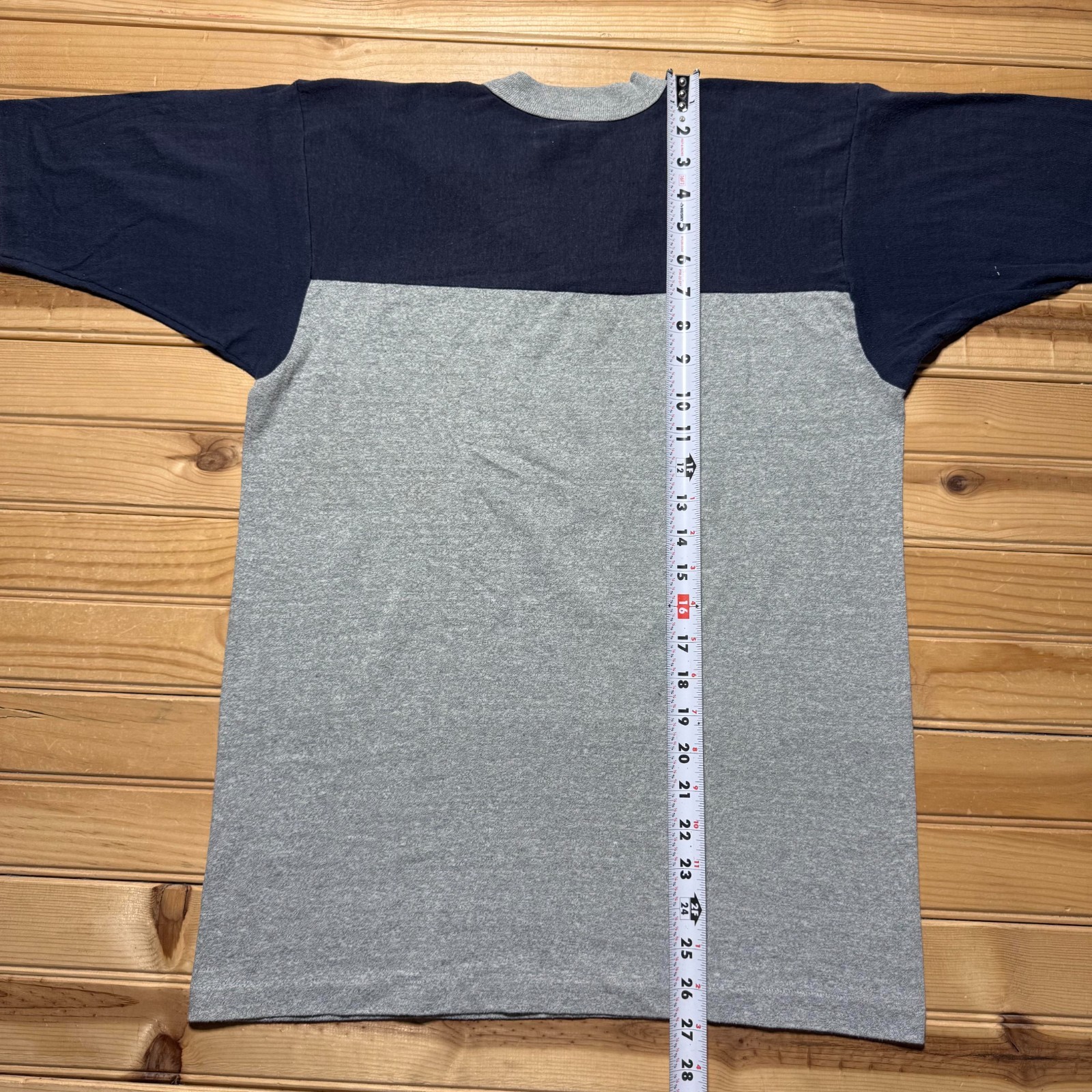 Vintage 1978 Garfield Air Force Academy Cartoon Colorblock V-Neck T-Shirt Medium