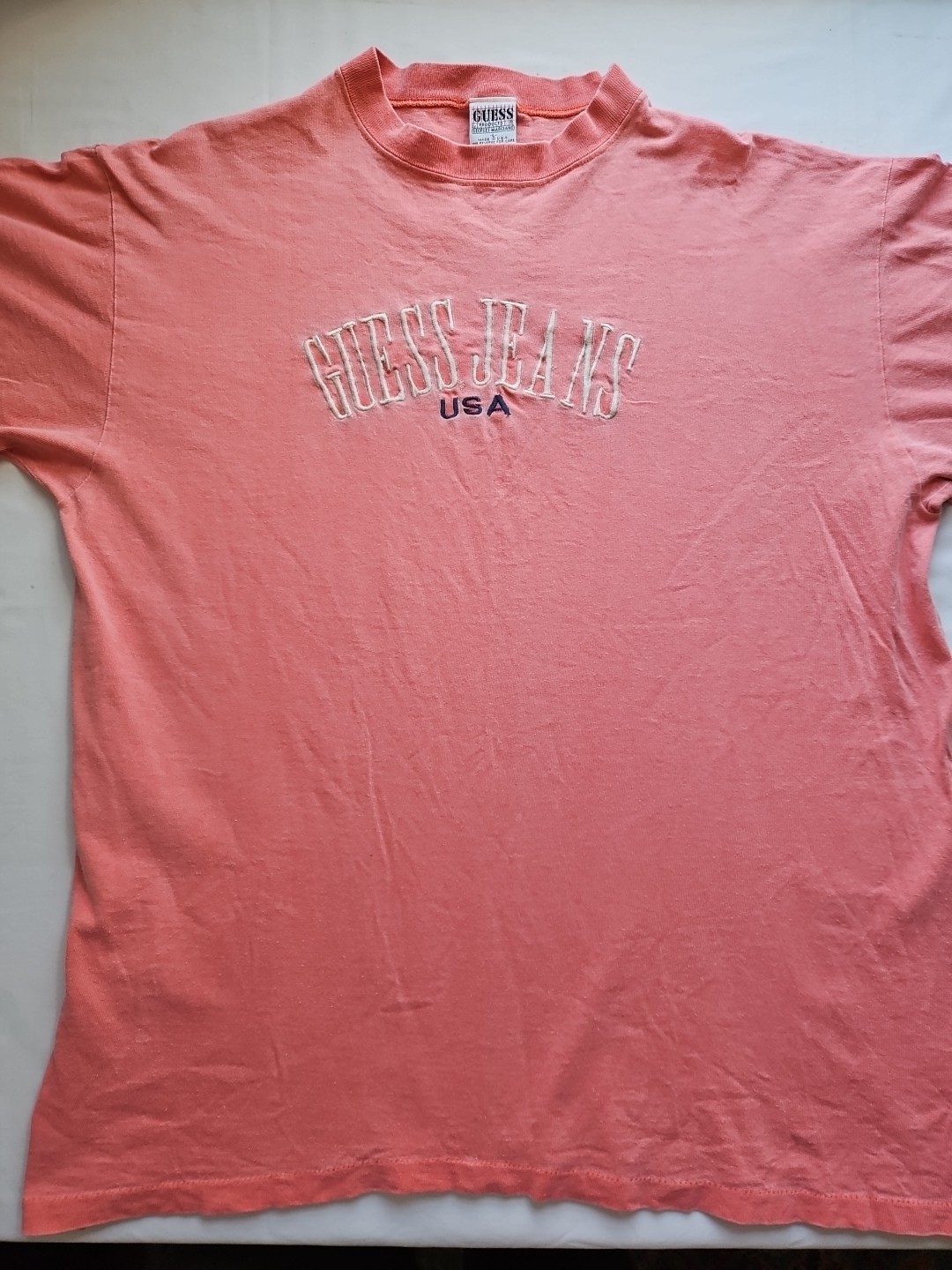 VTG 90s GUESS Jeans USA T-Shirt Size MEN’S L Single Stitch Pink Salmon 23″x29″