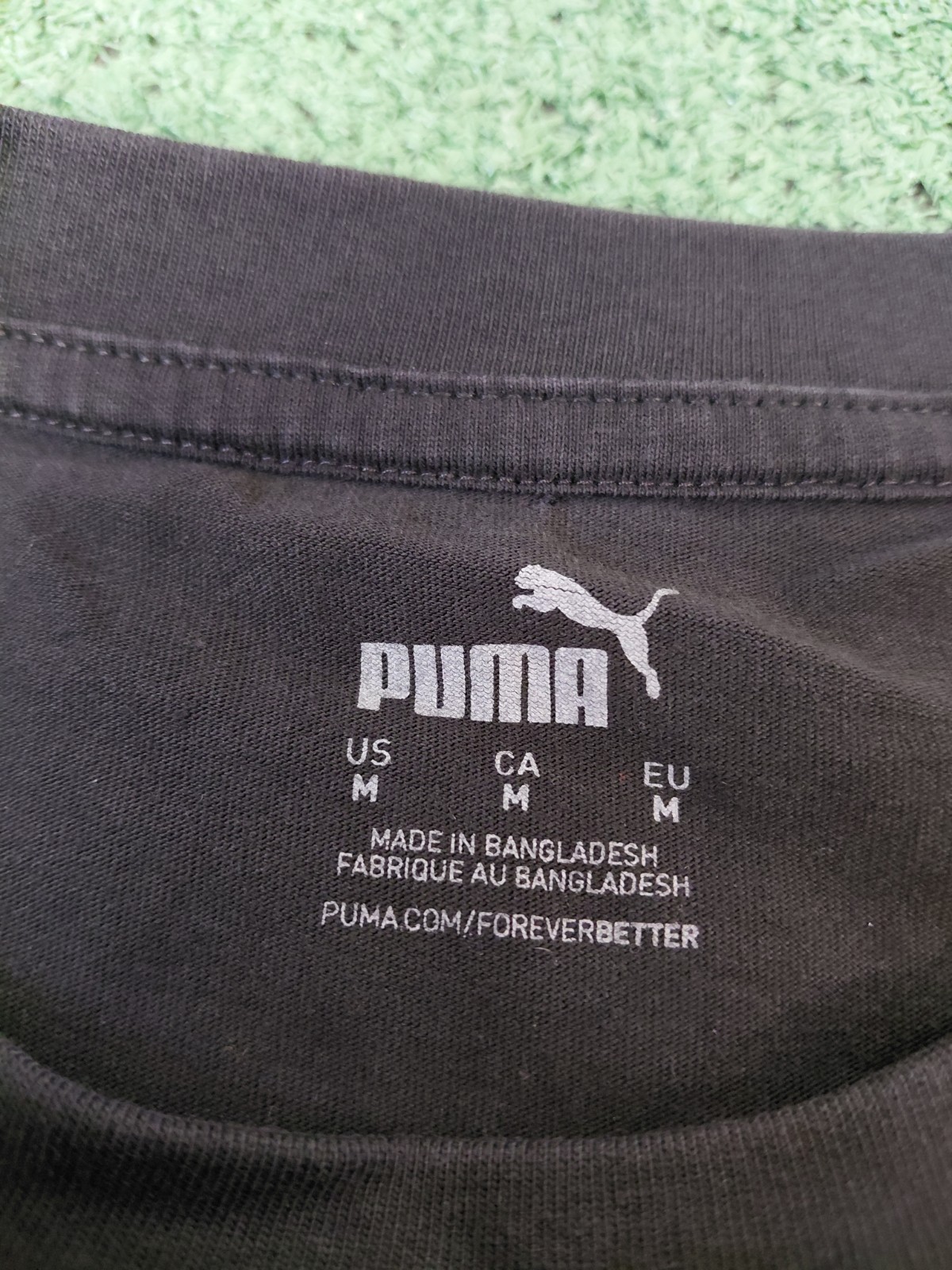 Puma Black & Gray Camo Text Logo Forever Better T Shirt Sz Medium