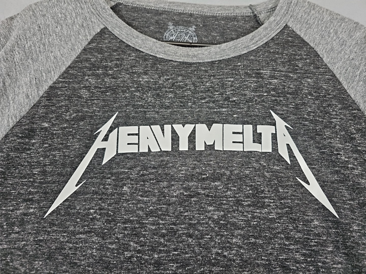 Heavy Melta Men’s Size XL Gray T-Shirt 3/4 Sleeve Made in USA Grunge 90’s