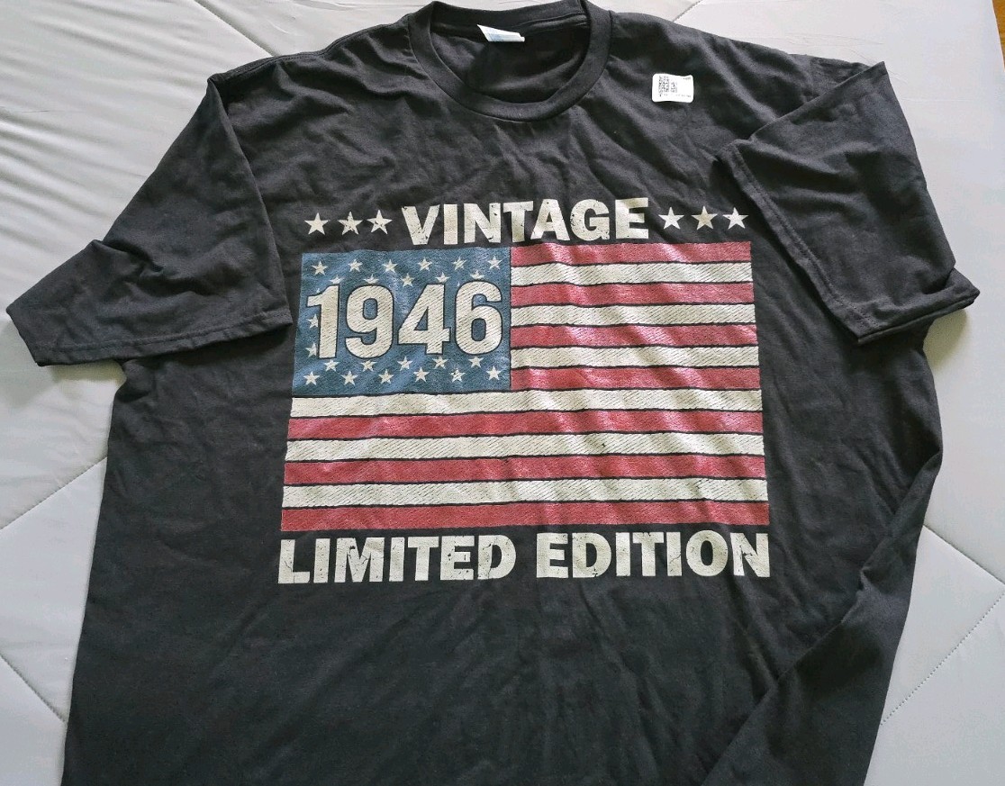 Vintage 1946 Limited Edition American Flag Graphic T‑Shirt Unisex 80 years