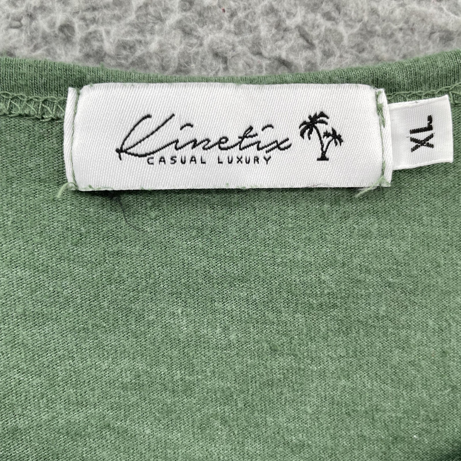 Kenetix Casual Luxury Shirt Men’s XL Resort Wear Travel Casual Preppy Minimalist