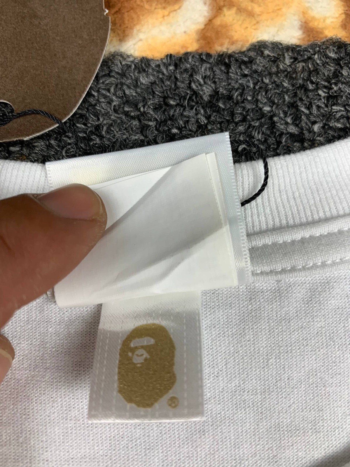 A Bathing Ape Tiger Print Short Sleeve T-Shirt White XL Cotton Graphic Top