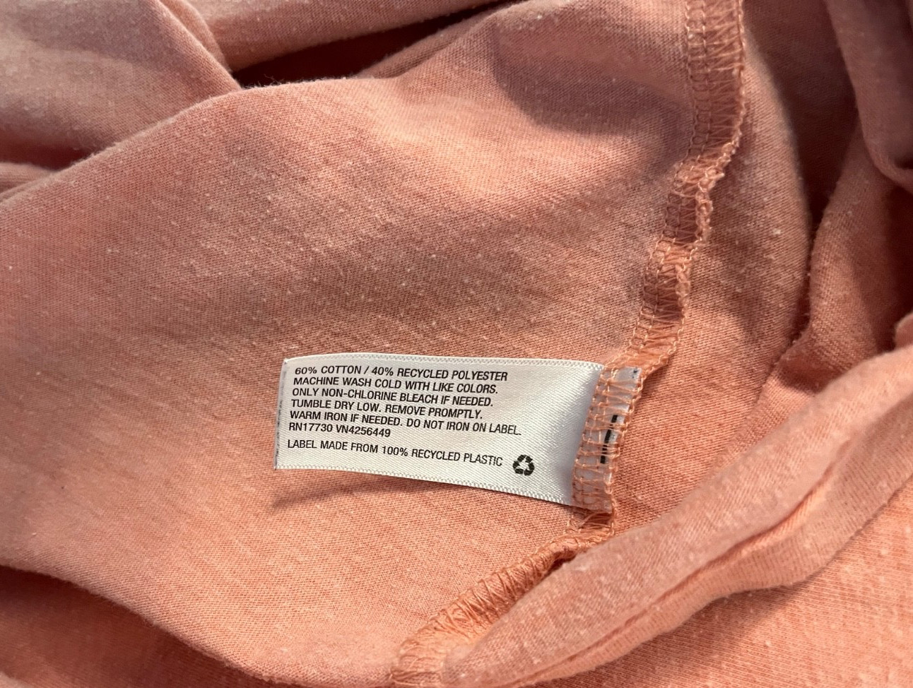 Goodfellow & Co. peach pink Lyndale t-shirt – Men’s Size L