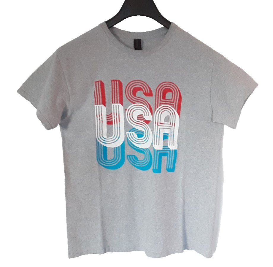 USA T-Shirt Men’s Size Medium “USA” Gilden Gray Red White Blue New Without Tags