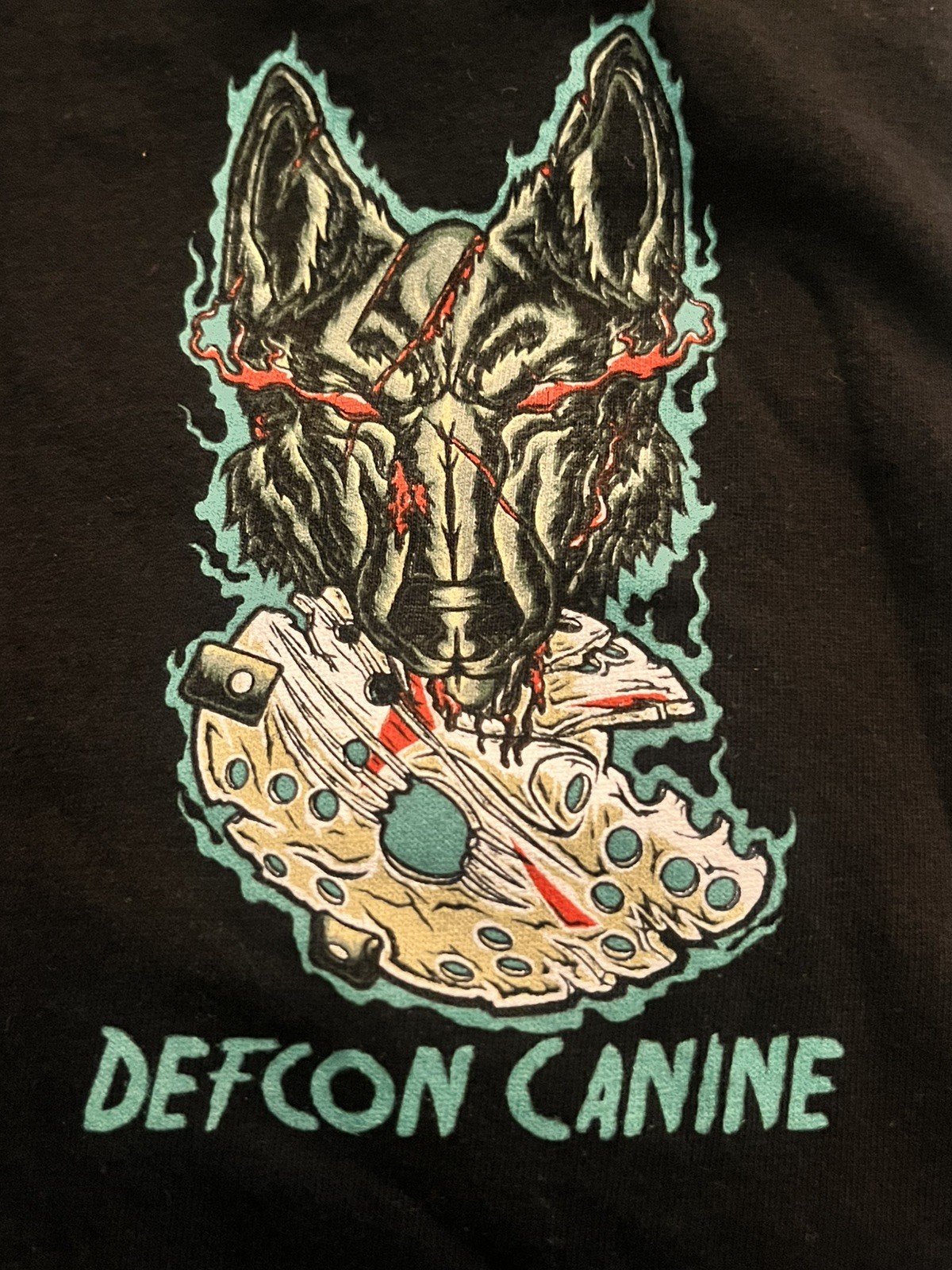 DEFCON CANINE BLACK LONG SLEEVE SHIRT MENS SIZE SMALL WOLF PRE OWNED