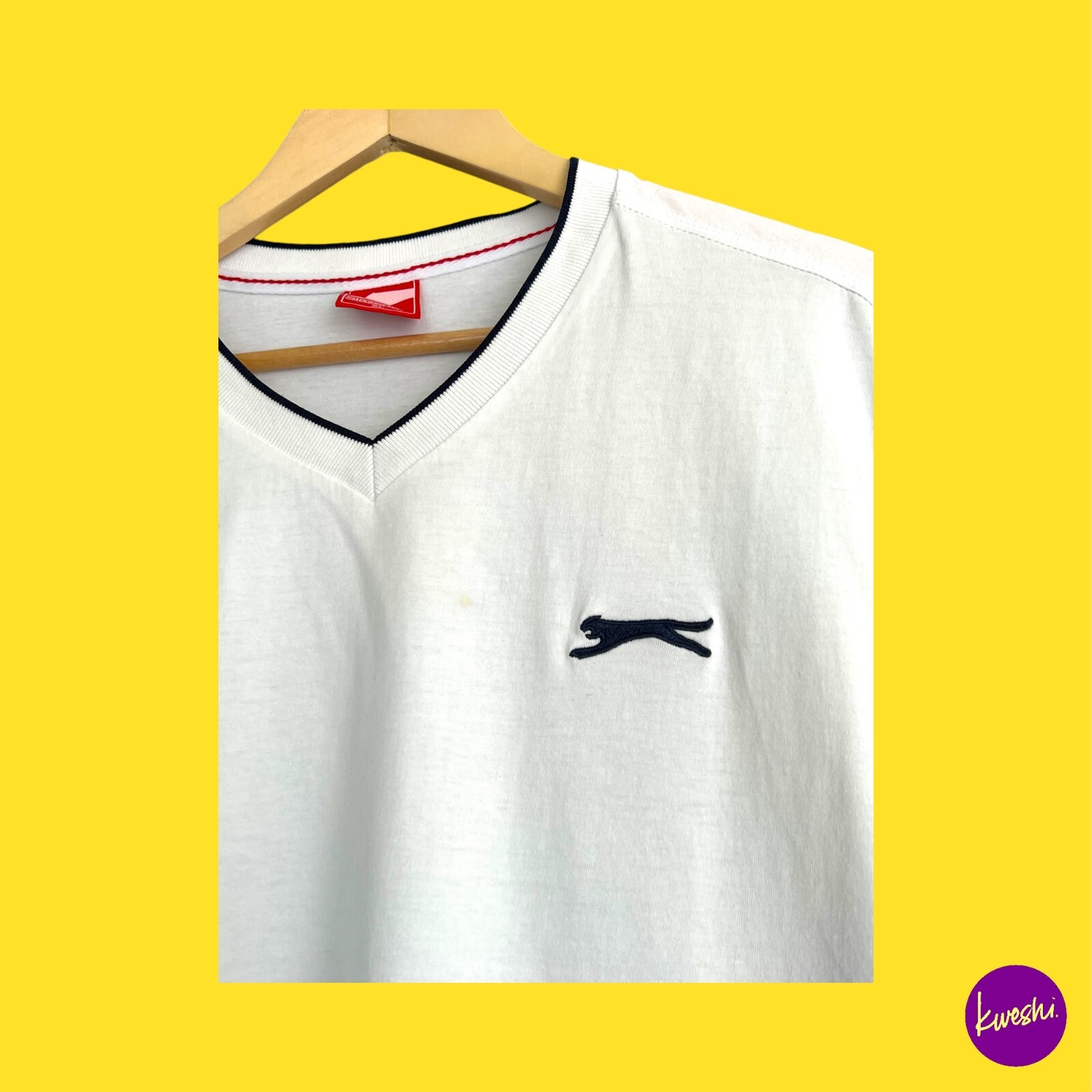 SLAZENGER Men’s Essential T-Shirt, 100% Cotton, Crew Neck, White, UK XL