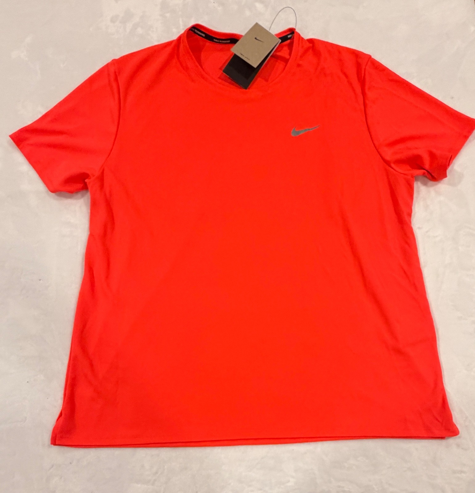 Nike Men’s Dri-FIT UV Miler Running T-Shirt size M