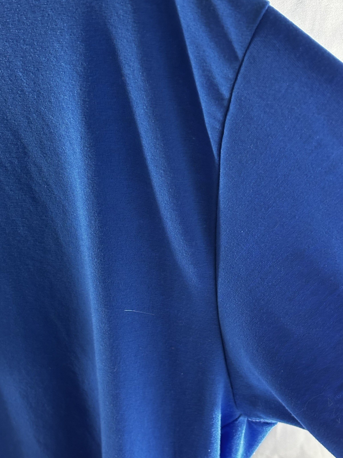Mens Pullover T- Shirt Bright Blue Polyester Easy Care Unbranded No SIZE READ